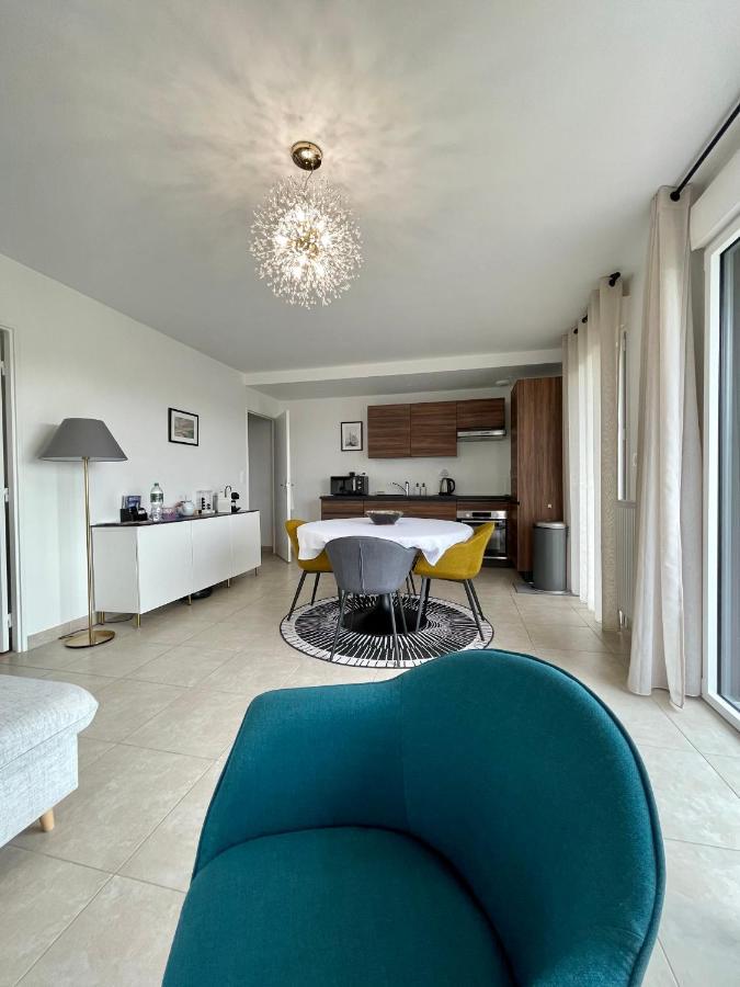 Bella Cruz 66 M2 Prestations Premium, Wifi, Balcon, Parking Avec Borne De Recharge Electrique, Plage Prieure, Commerces Дінар Екстер'єр фото